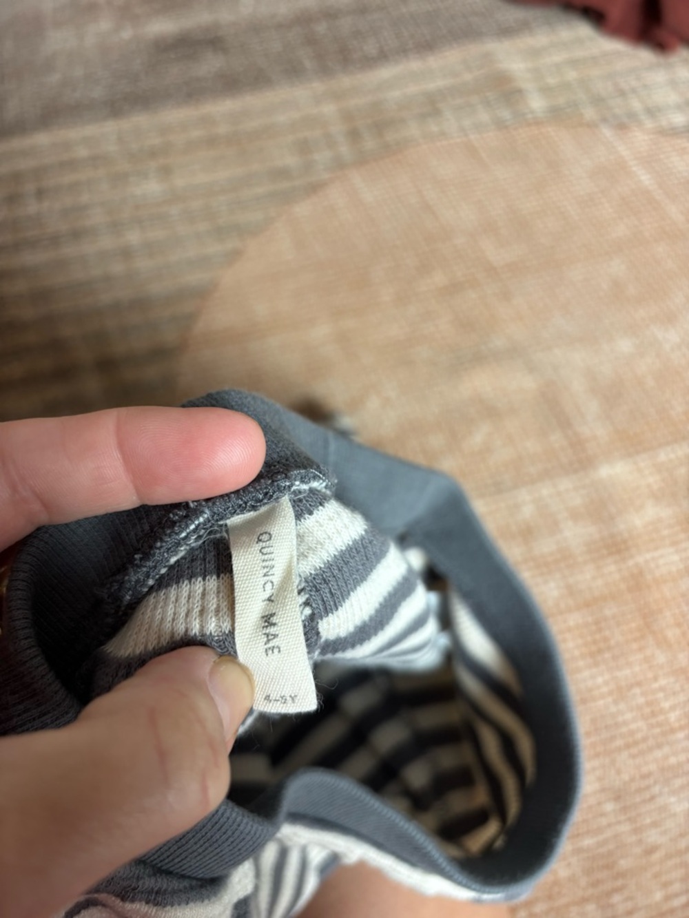 Quincy Mae thermal lounge set in gray and cream stripes - Picture 4 of 4